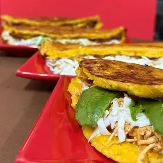 CACHAPA QUESO DE MANO