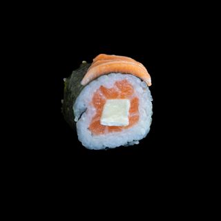 104. Dynamite Salmon With Cheese (4 Pzs.)