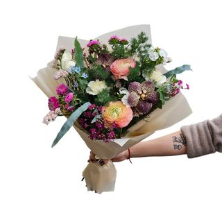 Beżowy Bukiet z Jaskrem 