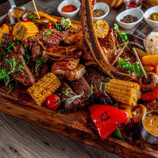 Мясной микс "Шафран" (8 - 10 персон)