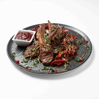 Баранина на кістці