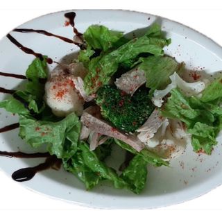 «ФИРМЕННЫЙ САЛАТ ВЕНЕРА С МАСЛОМ»