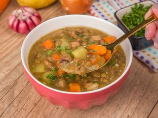 Sopa de Lentilhas / Dal Soup