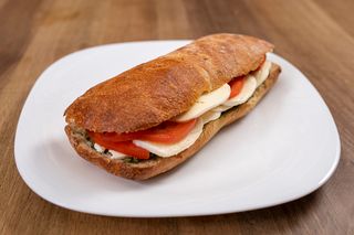 Sendvič ćureći file, Mozzarella, rukola