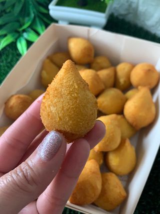 10 mini coxinhas 