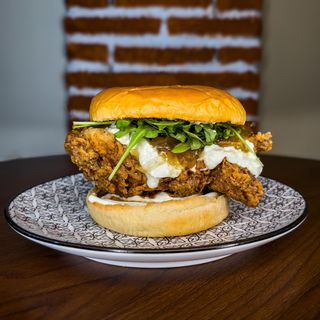 Chicken roquefort con Patatas