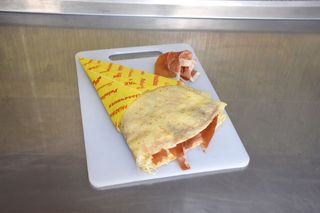 Slana palačinka sa pršutom 40cm
