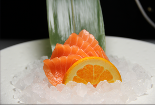 S1 Sashimi salmone - 4 pezzi