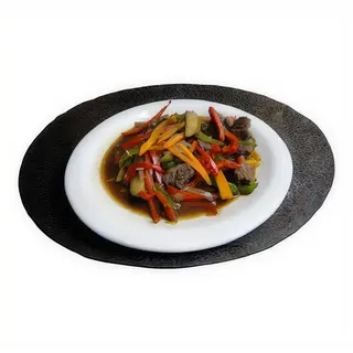 Salteado de cordero con puerro