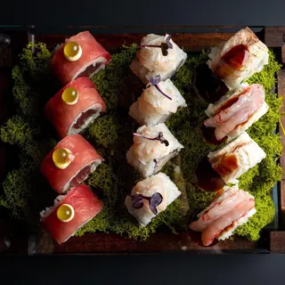 URAMAKI ROLLS