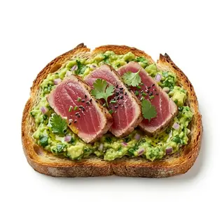 Tostada De Aguacate Fresco Y Atún