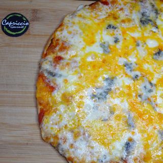 Pizza De 3 Quesos (29 Cm.)