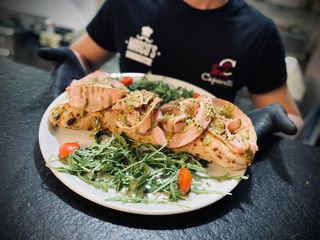 Cannolo #3 con Bufala, MORTADELLA, Pesto e Granella Pistacchio