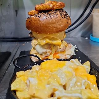 Mega Cheese Burguer XL