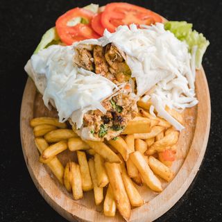 Rio tortilla + palačinka sa Nutellom i plazmom + Pepsi 0.33l