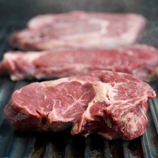 Bifé argentino de angus a la parrilla (380 gr.)