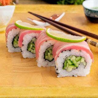 Туна Татаки  (4бр-100г)