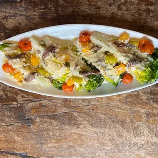 Ensalada de cogollos braseados