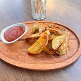 Cartofi copti cu rozmarin