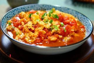 Pomodoro saltato con uova