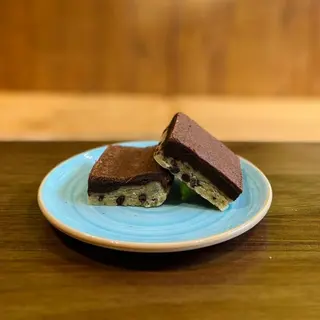 Brownie/Browkie