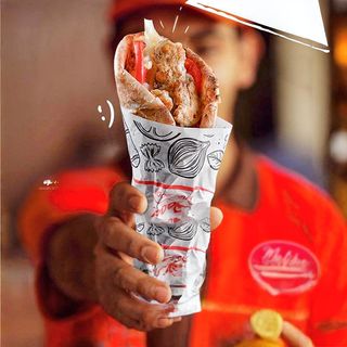 Sandwich naan escalope grillée