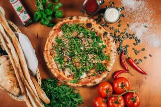 08. Pizza Pecorino