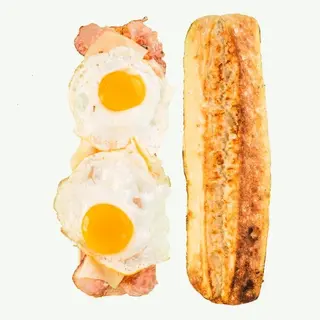 Maxi bocata de Bacon con queso y huevos