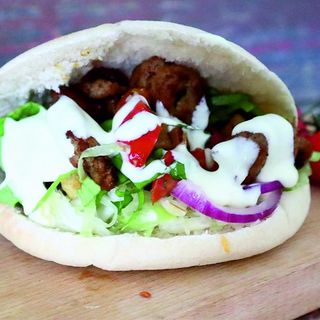 Pita shaorma pui