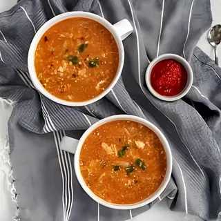 Hot and Sour Soup With Chicken