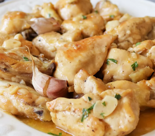 Pollo Al Ajillo
