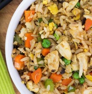 22. Arroz Con Pollo