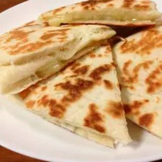 Naan Con Queso