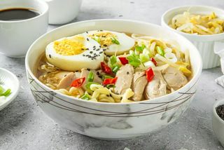 Суп Рамён с курицей