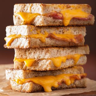 Sándwich De York, Queso Y Bacon