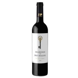 Vinho Tinto Segredos São Miguel