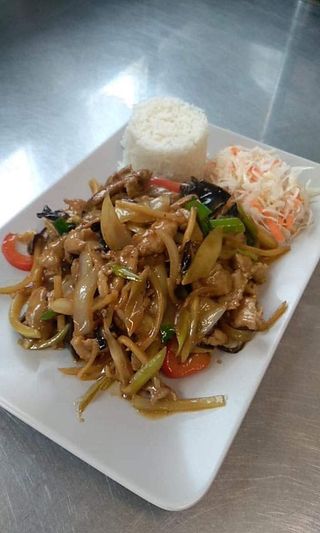 Wołowina z grzybami mun 850g