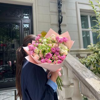 შერეული სპრეი ვარდები (საშუალო) 