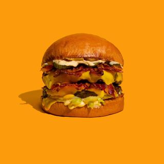 Nikola Jokić triple double premium burger