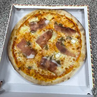Tre piramidi