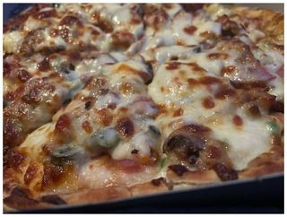 Meaty Pizza