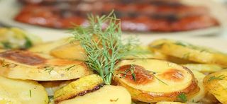 Печен картоф с крема сирене и копър(300г)