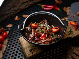 Смажені свинні вушка (150г)