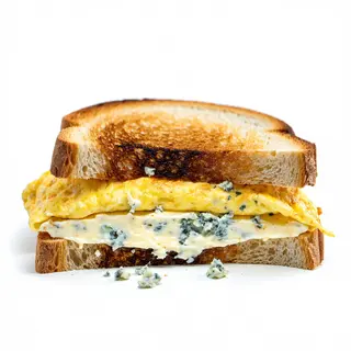 Bocadillo De Queso Roquefort Y Tortilla