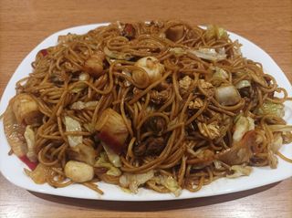 418 . Спагети с микс от морски дарове (700 гр )