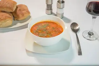 Ciorba de fasole cu afumatura