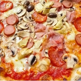 Pizza abbuffata