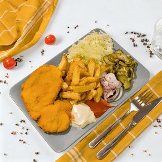 Snitel pui la farfurie