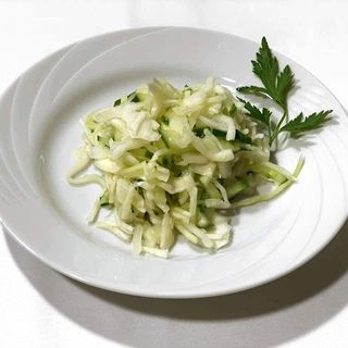 თოვლის თეთრი სალათა