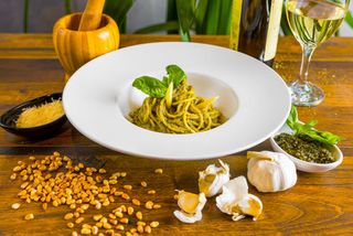 Creme e pesto velika porcija